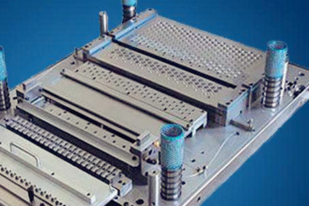 級(jí)進(jìn)模的常用裝置有哪些？