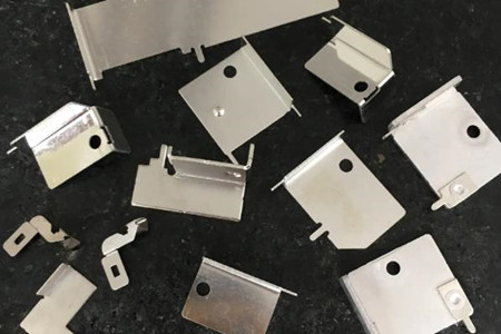 五金彈片的價格貴嗎？